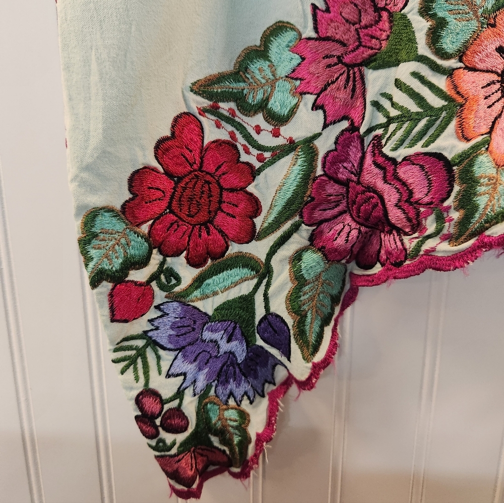 Women's Mint Embroidered Floral Arch Hem Linen Tunic Top Size L Handmade Artsy - Picture 4 of 11